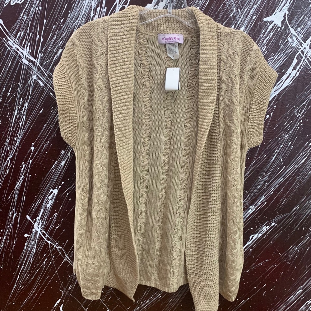 Cupids Cup Tan Cable Knit Open Front Short Sleeve Cardigan Sweater Small NWT